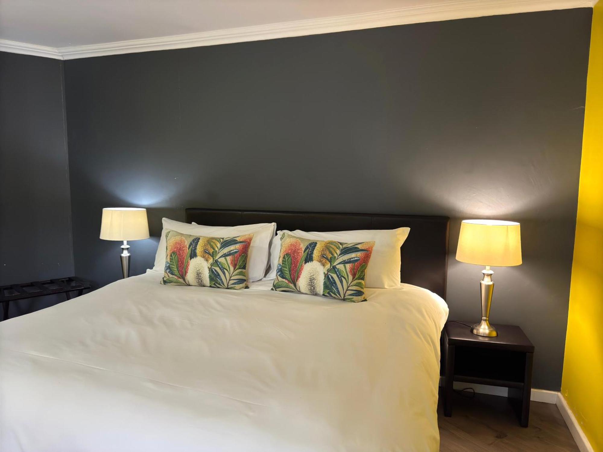 Beth El Guesthouse 布历根非尔 外观 照片
