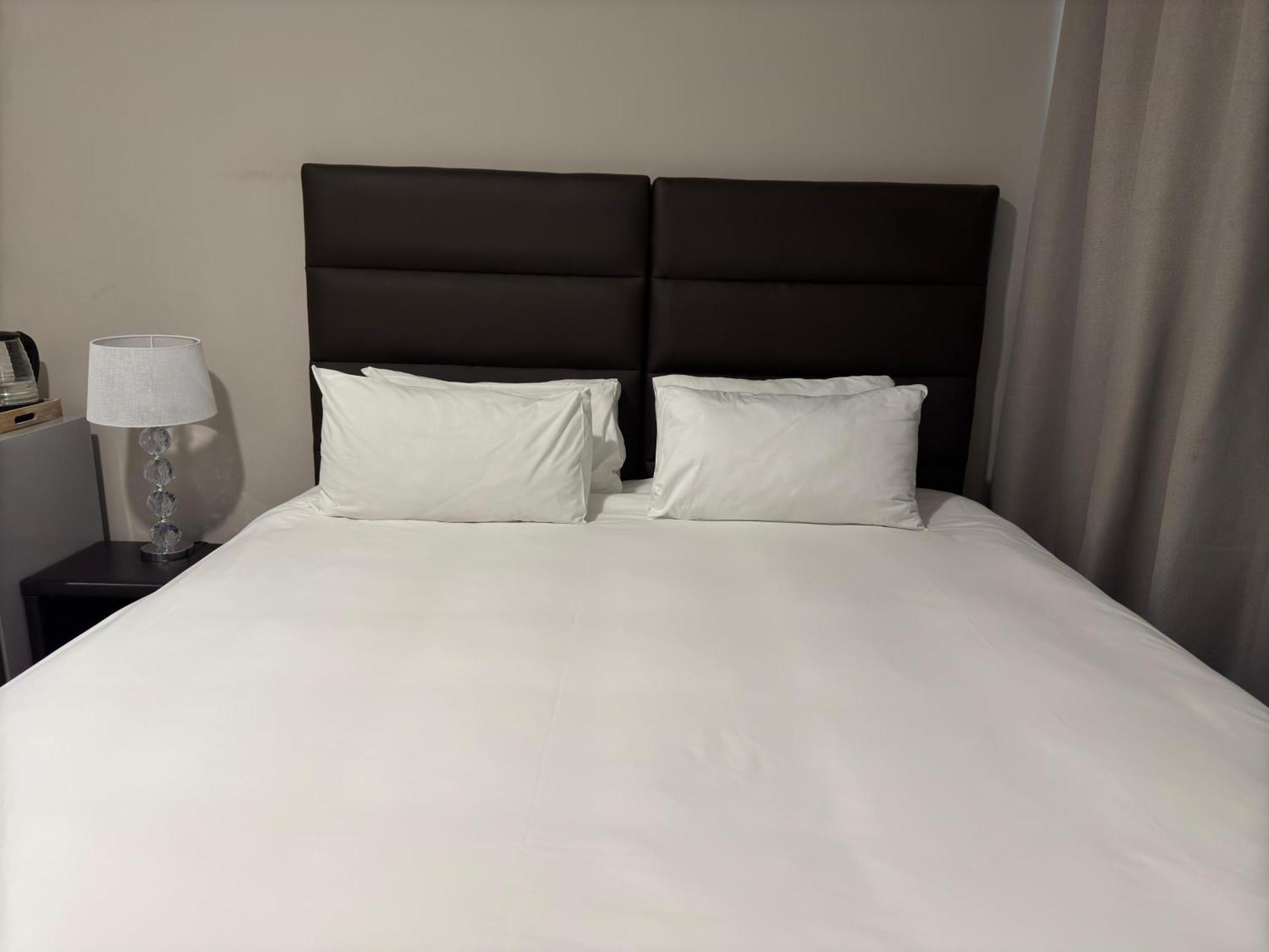 Beth El Guesthouse 布历根非尔 外观 照片