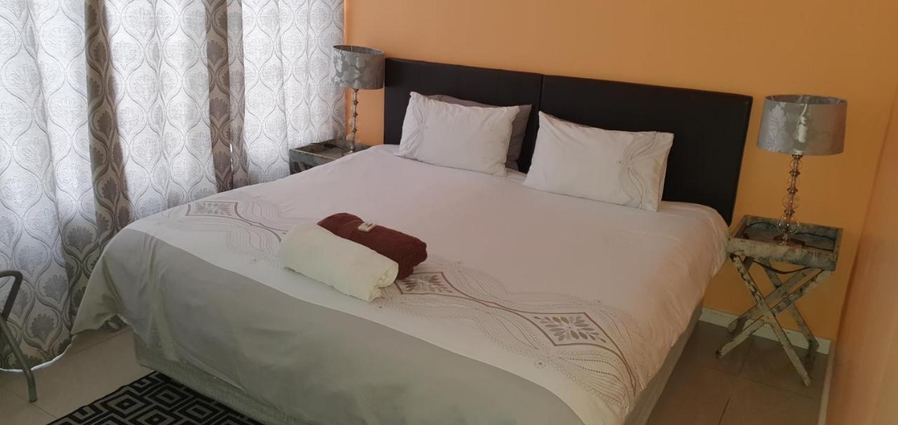 Beth El Guesthouse 布历根非尔 外观 照片
